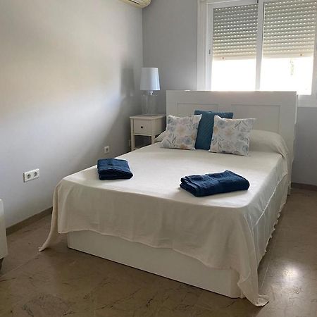 Apartamento Junto Al Puerto Deportivo De 에스테포나 외부 사진