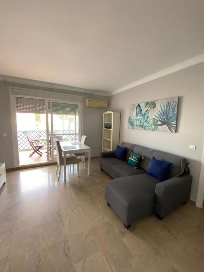 Apartamento Junto Al Puerto Deportivo De 에스테포나 외부 사진